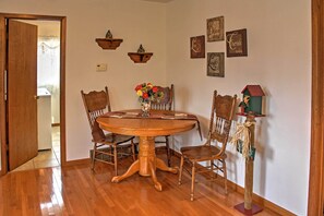Casa (2 Bedrooms) | Interior