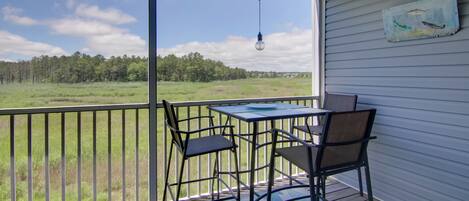 Apartment (2 Bedrooms) | Dining