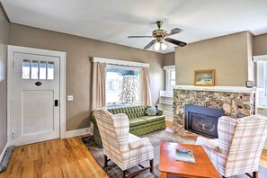 House (4 Bedrooms) | Interior - Walk to Downtown: Custer Retreat w/ Fire Pit! (Custer)