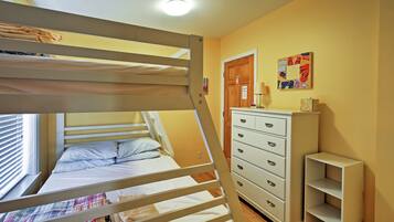 Cottage (2 Bedrooms) | Interior