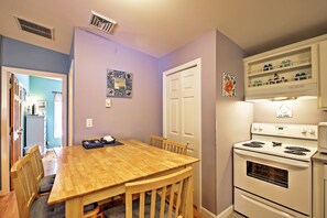 平房 (2 Bedrooms) | 住宿內部