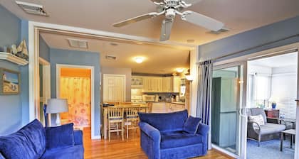 Wells Beach Cottage w/ Pool Access ~ 1 Mi to Coast