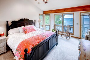 Hus (4 Bedrooms) | 4 sovrum, strykjärn/strykbräda och sängkläder