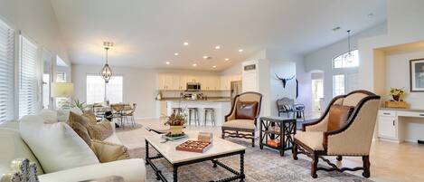 House (3 Bedrooms) | Interior