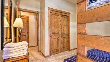 Apartment (3 Bedrooms) | Interior