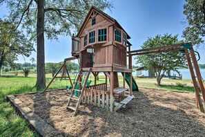 House (1 Bedroom) | Interior - NEW The Deer Cabin Peaceful Refuge in East Texas (Edom)