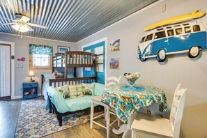 Apartment (0 Bedroom) | Interior
