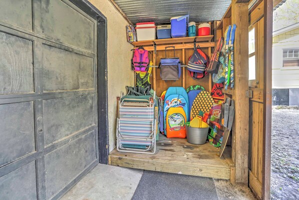 Apartment (0 Bedroom) | Interior - 1 Mi to Ocean Isle Beach! Studio w/ Outdoor Oasis (Ocean Isle Beach)