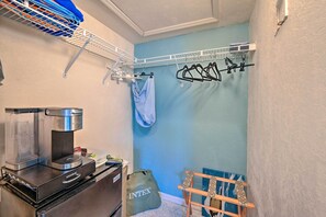 Apartment (3 Bedrooms) | Interior - Bonita Springs Condo w/ Atrium + Pool (Bonita Springs)