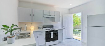 Cozy Lompoc Studio w/ Patio ~ 9 Mi to Beach