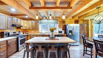 House (1 Bedroom) | Interior