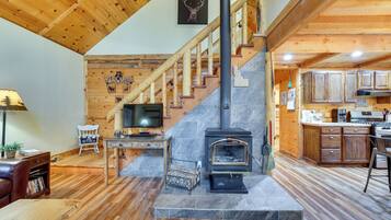 House (1 Bedroom) | Interior