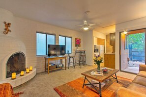 Apartment (1 Bedroom) | Interior - Romantic Sedona Suite w/ Patio < 1 Mi to Trails (Sedona)