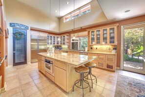 Private kitchen - Chic California Escape w/ Pool, Hot Tub & Patio! (Salinas)