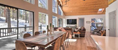 House (4 Bedrooms) | Front of property