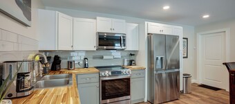 레이크 콘로 방갈로 임대 1/2 마일 투 보트 런치!