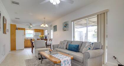 2 Mi to Boardwalk: Home w/ Grill in Dania Beach!