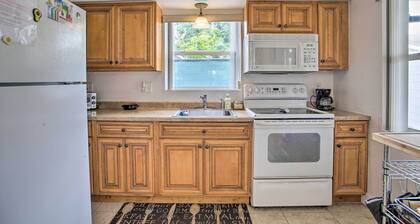 2 Mi to Boardwalk: Home w/ Grill in Dania Beach!