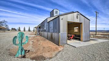 ํ์ฐ์ค (4 Bedrooms) | ๋ด๋ถ