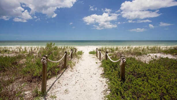 Unclassified image, 1 of 34, button - Oceanfront Bonita Springs Condo w/ Pool Access! (Bonita Springs)