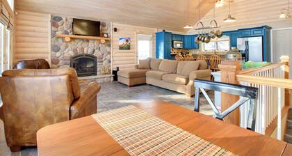 Brainerd Cabin on Camp Lake w/ Boat Slip & Dock!