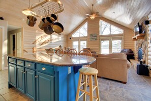 Talo (3 Bedrooms) | Sisätilat