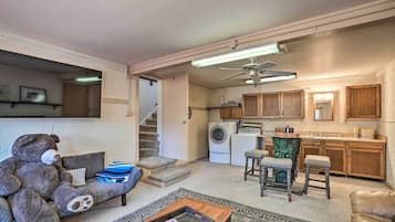 Cottage (2 Bedrooms) | Interior