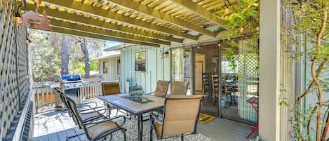 Cottage (2 Bedrooms) | Interior