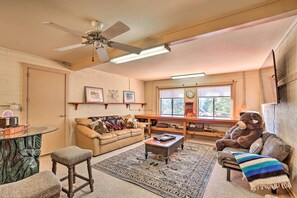 Cottage (2 Bedrooms) | Interior