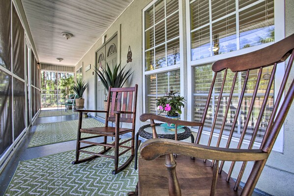 House (2 Bedrooms) | Interior