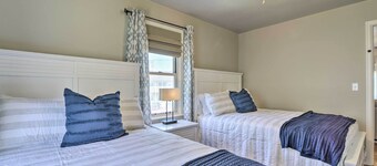 Morgantown Home w/ Patio: Near WVU Football!
