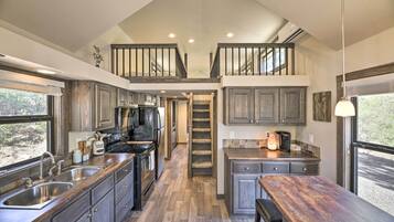 Rumah (1 Bedroom) | Interior