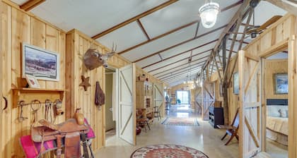 Black Hills Vacation Rental 25 Mi to Mt Rushmore!