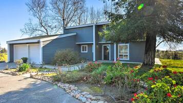 Nhà (4 Bedrooms) | Nội thất