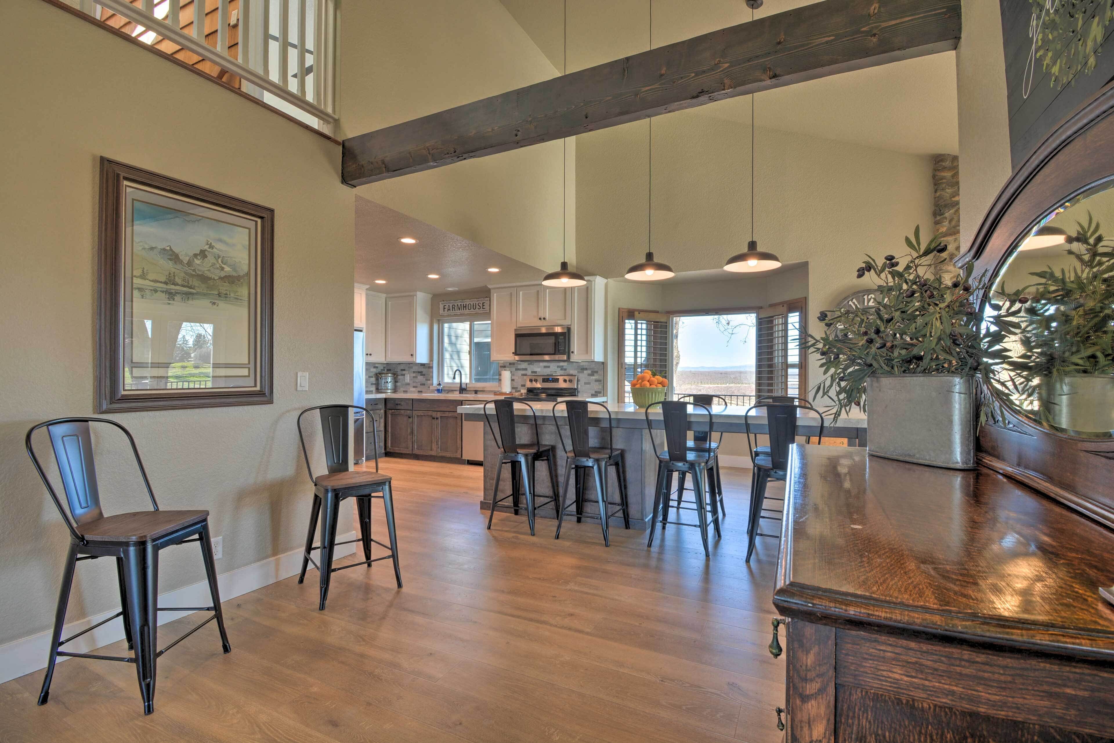 House (4 Bedrooms) | Interior