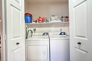 Cottage (3 Bedrooms) | Interior - Scottsdale Home: Pool Access, 13 Mi to Phoenix (Scottsdale)