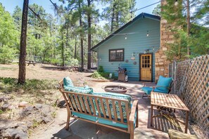 Front of property - Bright Lakeside Home w/ Deck: 2 Mi to Rainbow Lake (Lakeside)