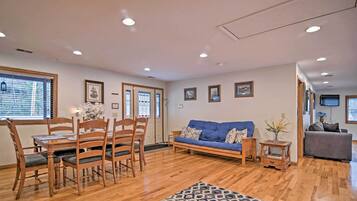 Nhà (2 Bedrooms) | Nội thất