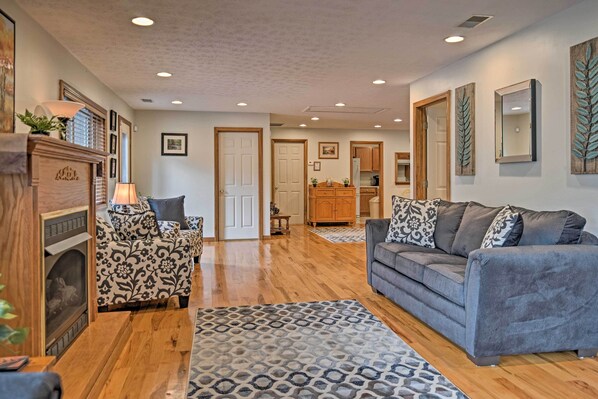 House (2 Bedrooms) | Interior