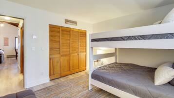 Casa (2 Bedrooms) | Interior