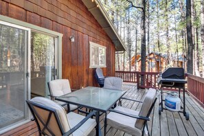 House (2 Bedrooms) | Interior - Near Hiking & Golfing: Pinetop Cabin w/ Deck (Pinetop)