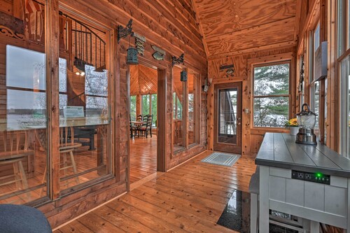 Waterfront Arkdale Retreat: 2 Acres w/ Deck & View