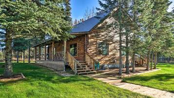 House (4 Bedrooms) | Front of property
