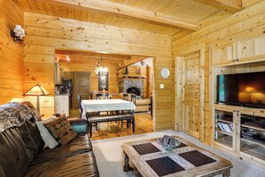 Hus (3 Bedrooms) | Innvendig