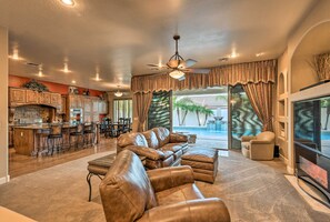 House (3 Bedrooms) | Interior - Heated Pool + Putting Green: Luxe Gilbert Home (Gilbert)