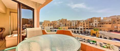 Căn hộ (3 Bedrooms) | Nội thất