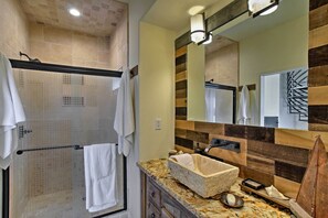 Apartment (1 Bedroom) | Interior - Cozy Casita w/ Mtn View + Pool & Hot Tub Access (Carefree)