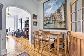 Interior - Contemporary Jersey City Abode ~ 5 Mi to Nyc! (Jersey City)