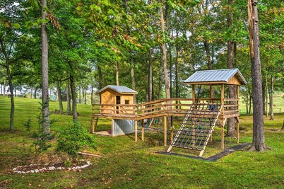 Mammoth Cave Rental on 50 Acres: Shared Amenities