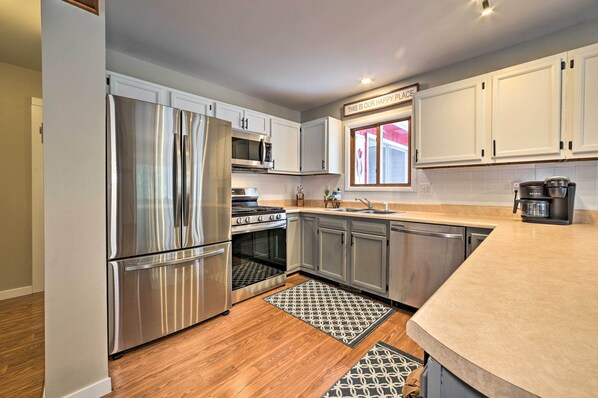 House (2 Bedrooms) | Interior